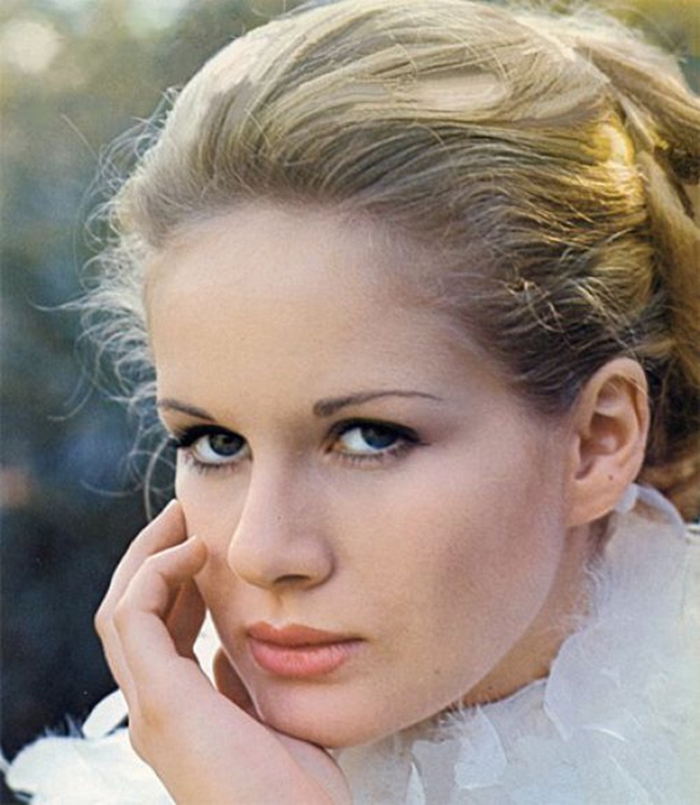 Доминик Санда в молодости