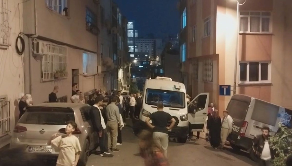 Kardeşini öldürüp intihar etti