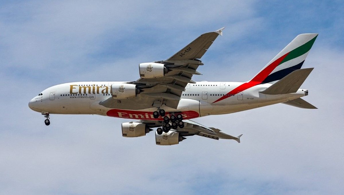 Emirates, A380'le devam edecek