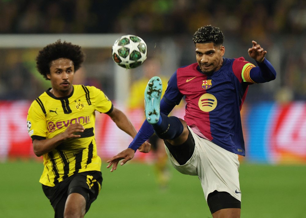 Şampiyonlar Ligi'nde tarihi gecenin kıyısından dönüldü: Barcelona'ya hat-trick yaptı | Aston Villa sürprize çok yaklaştı - 9