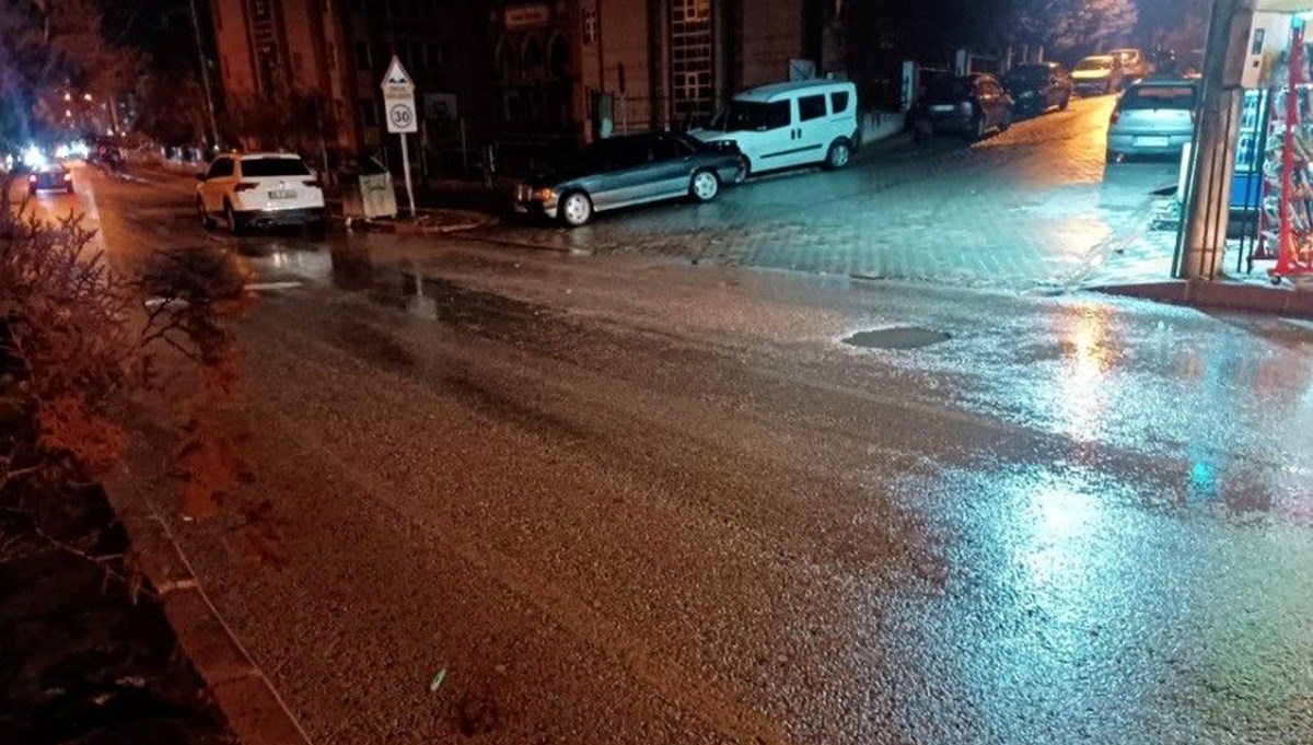 Tavşanlı'da otomobilin çarptığı yaya hayatını kaybetti Tavşanlı'da otomobilin çarptığı yaya hayatını kaybetti