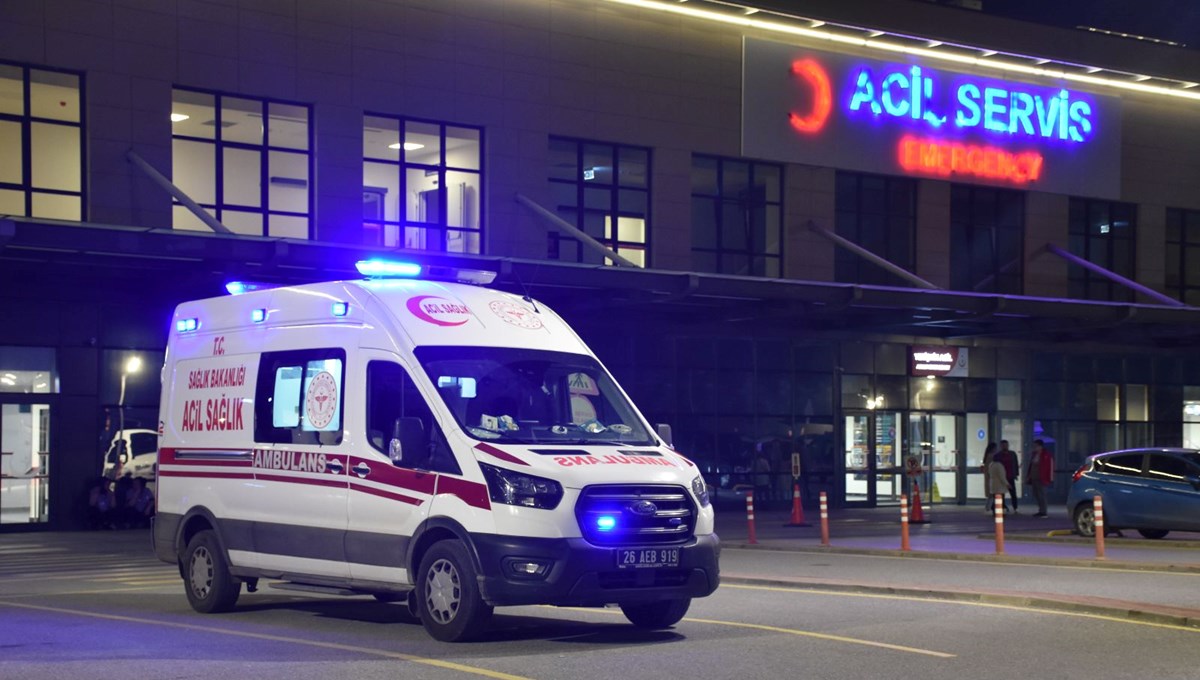 Eskişehir’de akademisyene silahlı saldırı Eskişehir’de akademisyene silahlı saldırı