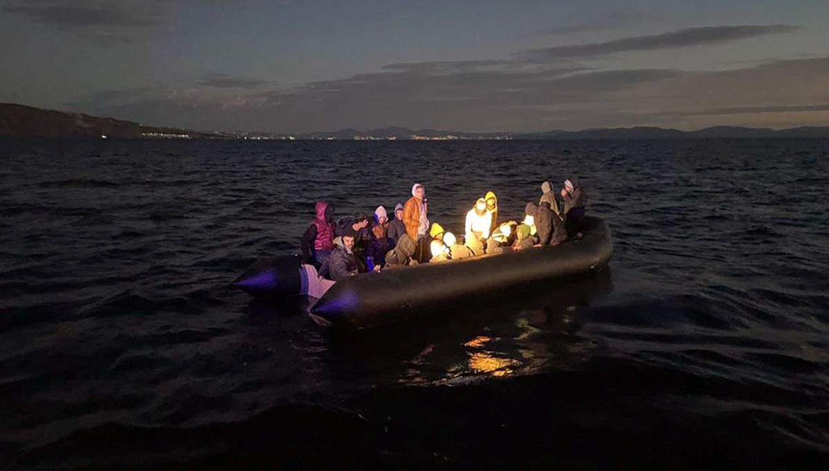Datça’da 43 düzensiz göçmen yakalandı Datça’da 43 düzensiz göçmen yakalandı