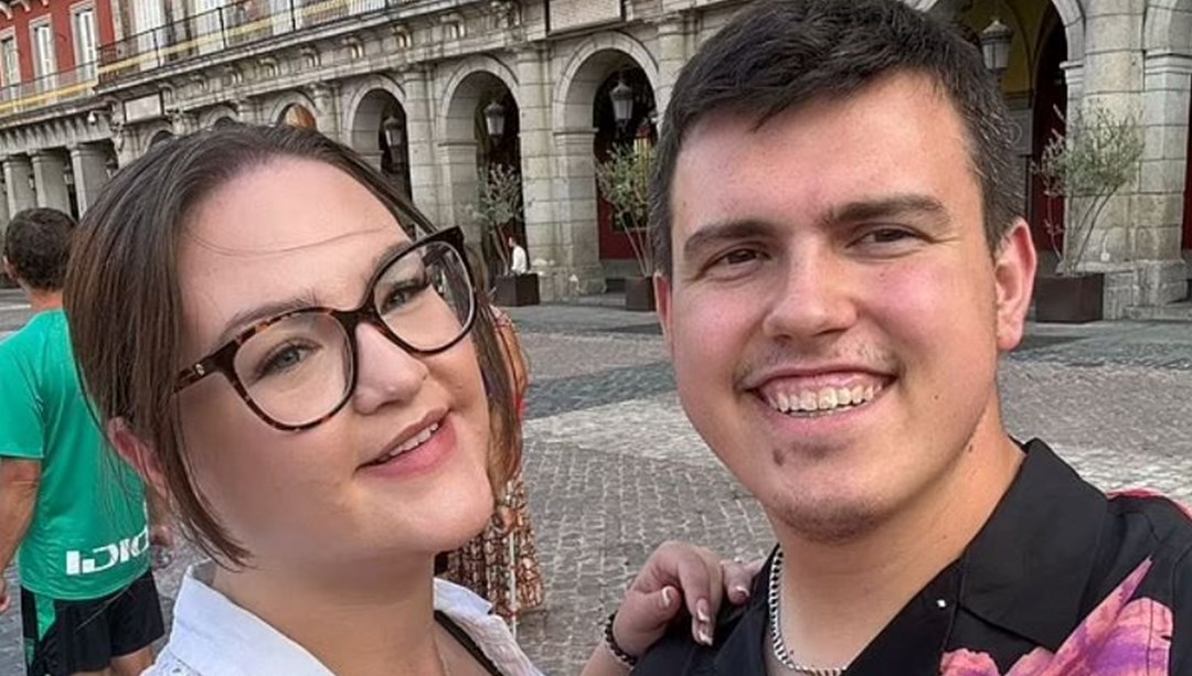 Sırtındaki kızarıklığı sivilce sanıp önemsememişti, gerçeği öğrenince şoke oldu!