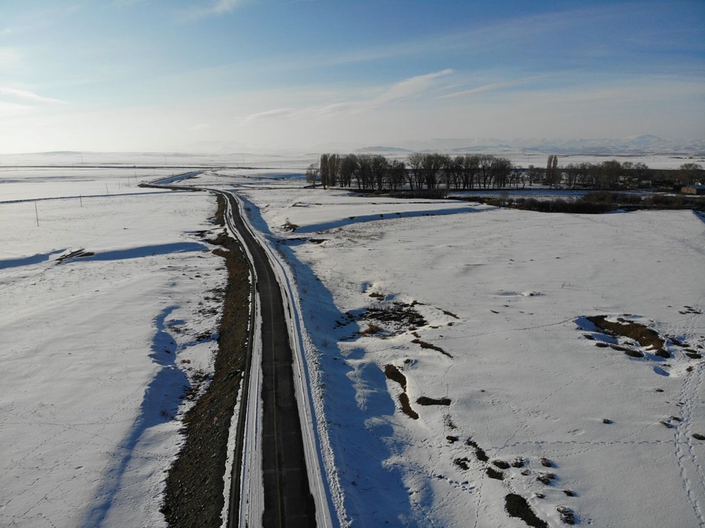 Arctic Grip: Province Braces for Plummeting Temperatures and Ice Alert! 73 Wcp GYObT0a1W7 jn1p1ag