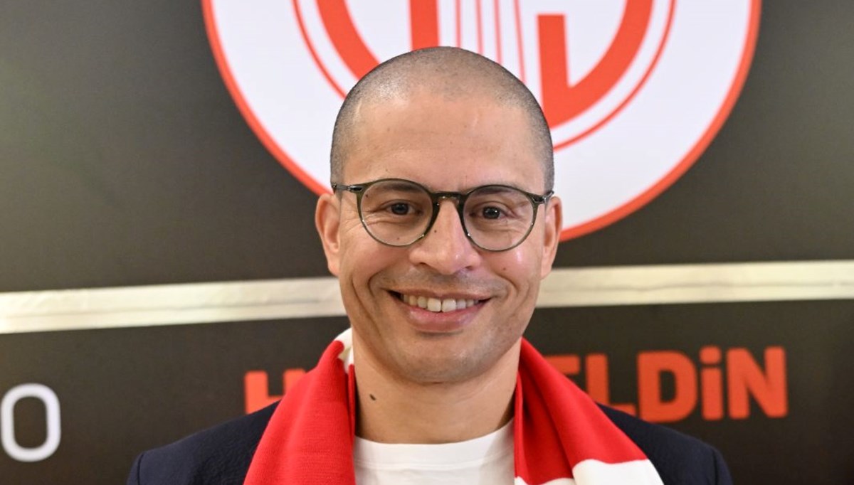Alex de Souza'dan Joao Pedro talebi Alex de Souza'dan Joao Pedro talebi