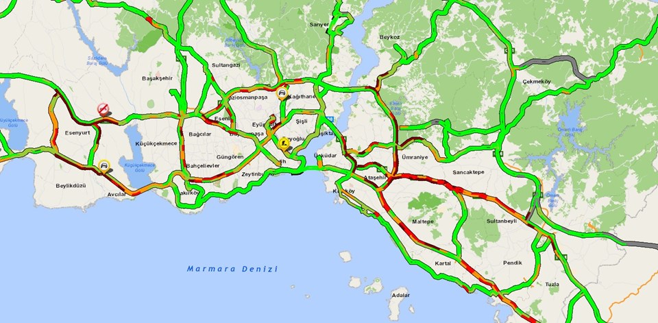 Hafta sonu kısıtlaması sonrası İstanbul'da trafik yoğunluğu - 1