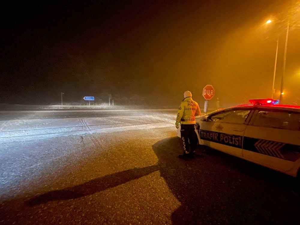 İstanbul'un dibine kadar geldi: Birçok kentte kar sevinci yaşandı - 3