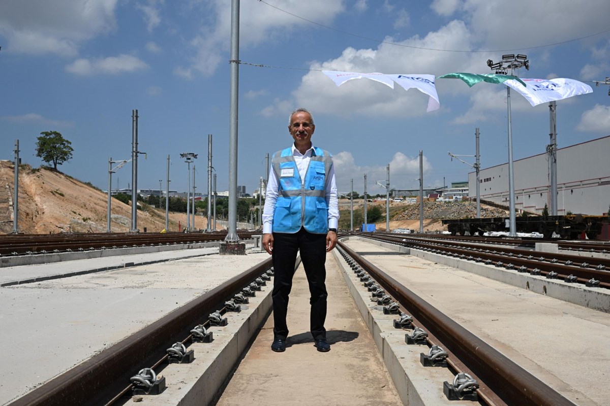 Bakan Uraoğlu duyurdu: Yavuz Sultan Selim Köprüsü'ne tren geliyor