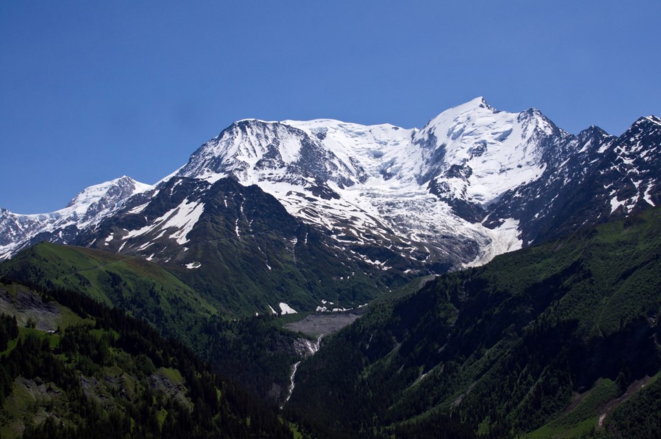 Son 20 yılda Mont-Blanc Dağı'na bu rotayı kullanarak çıkmaya çıkmaya çalışan 100’ü aşkın kişi hayatını kaybetti.