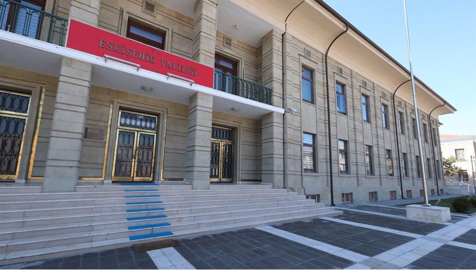 Eskişehir’de aşı olmayan üniversite öğrencilerden PCR testi istenmeyecek