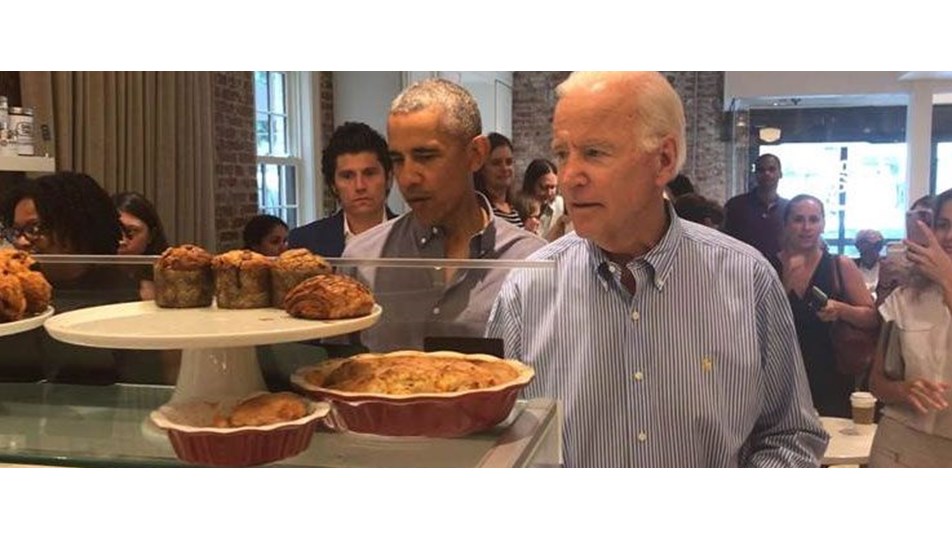 Obama ve Biden'dan sandviç ve salata şov