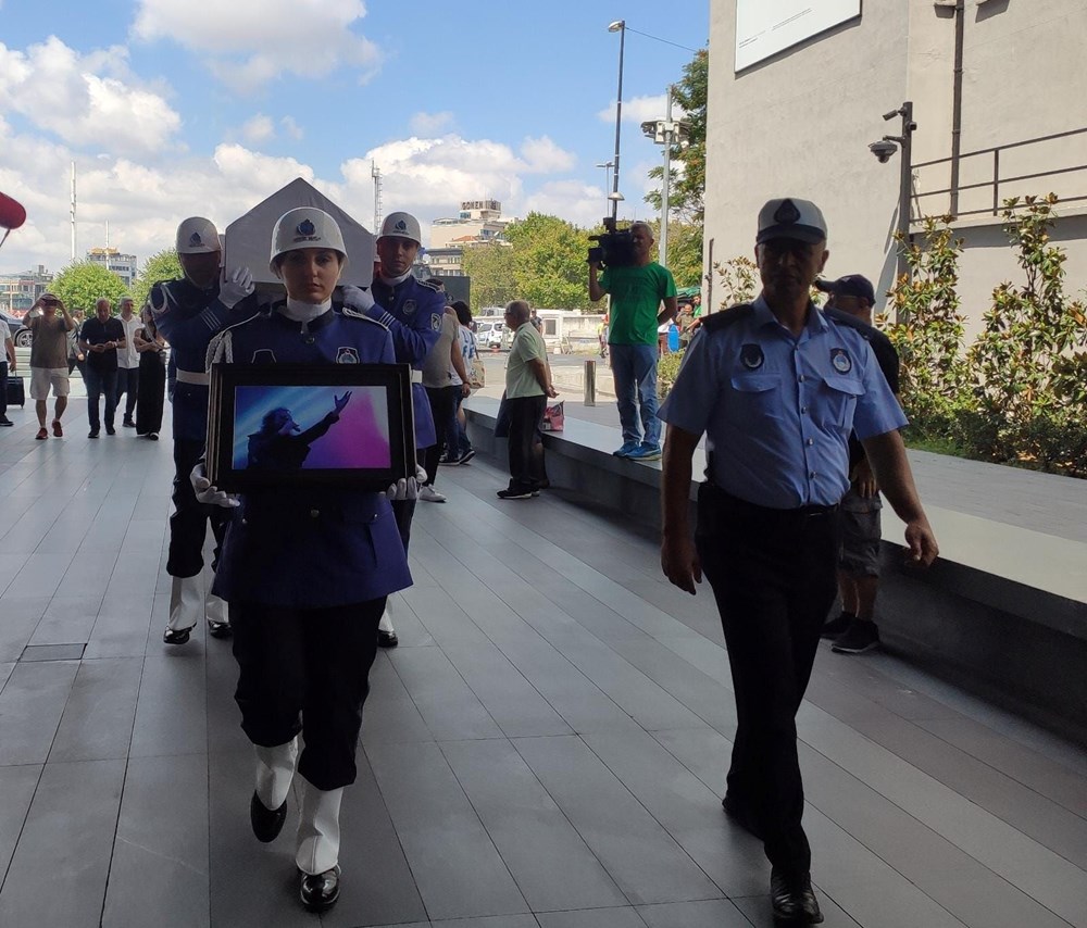 Sanatçı İlhan İrem'e veda - 4