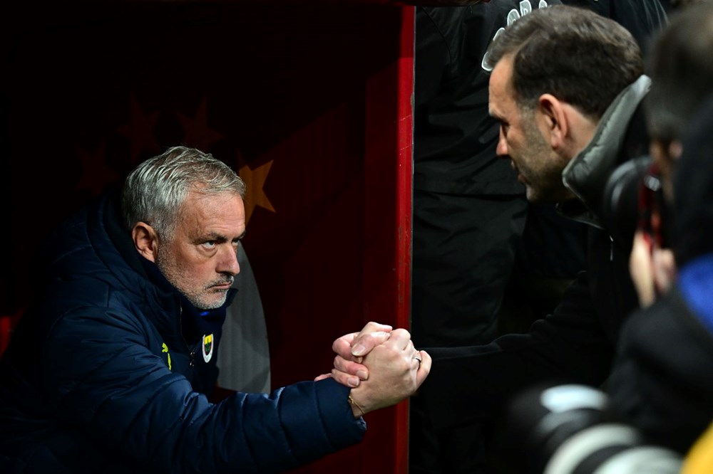 Mourinho derbideki ırkçılık iddialarının ardından konuştu: "Bana saldırma şekilleri akıllıca değildi, nasıl bu kadar alçalabildiler?" - 3