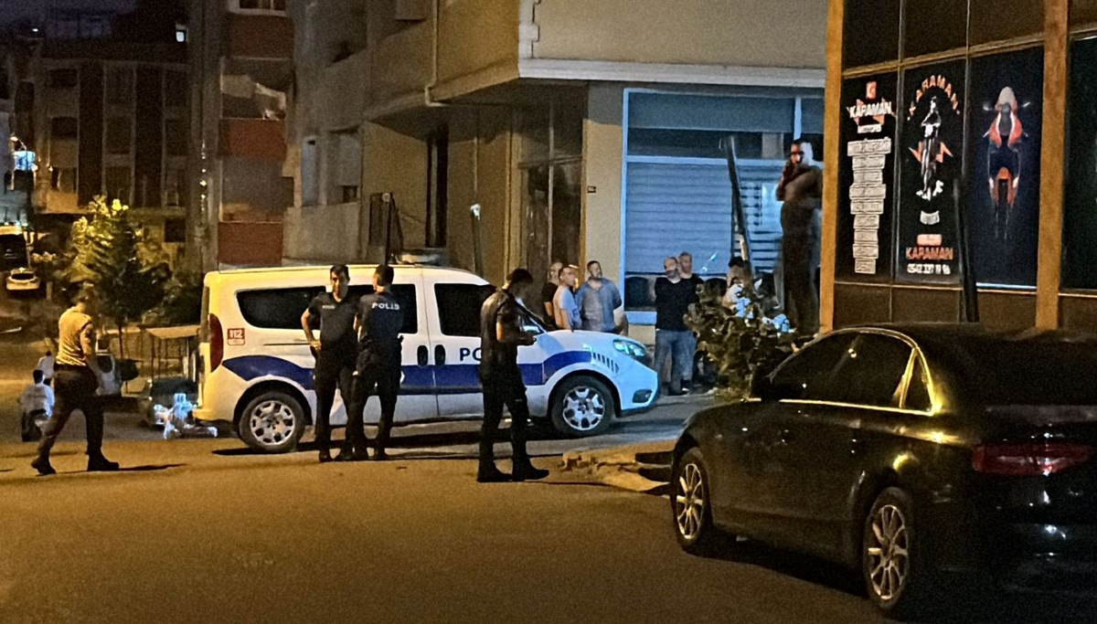 Ataşehir'de iş yerine silahlı saldırı Ataşehir'de iş yerine silahlı saldırı