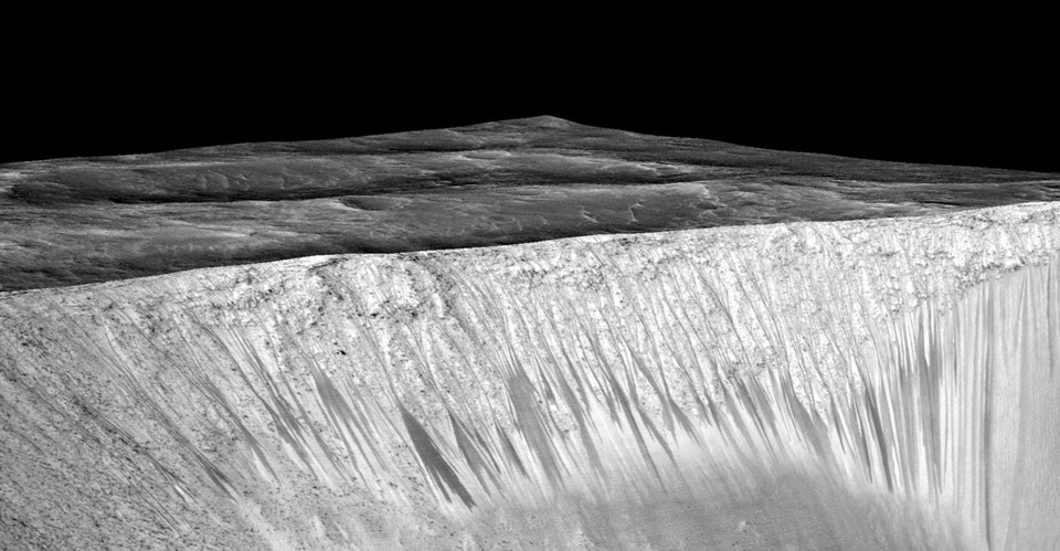NASA: Mars'ta su kanıtı bulduk - 1