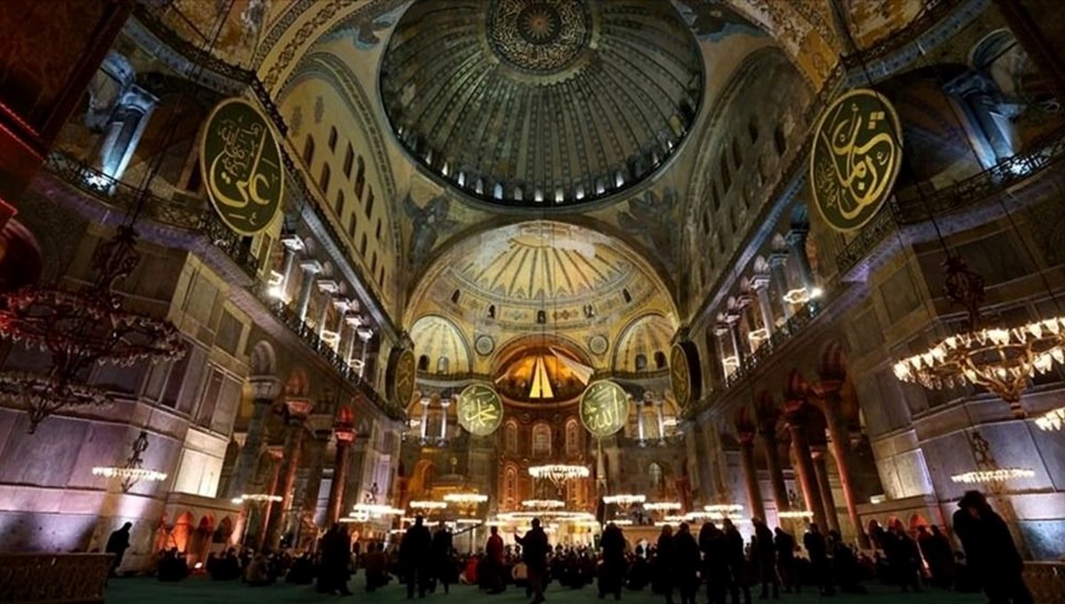 Üç aylar başlangıcı 2025: Üç aylar ne zaman, Recep ayı hangi ayda başlıyor? (2025 Diyanet dini günler takvimi) Üç aylar başlangıcı 2025: Üç aylar ne zaman, Recep ayı hangi ayda başlıyor? (2025 Diyanet dini günler takvimi)