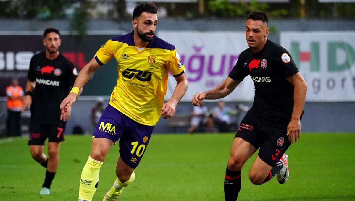 Süper Lig'de 3. hafta sonunda gol ve assist kralığında güncel durum Süper Lig'de 3. hafta sonunda gol ve assist kralığında güncel durum