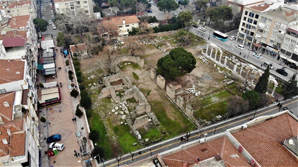Akhisar'da antik şehirle modern şehir iç içe - 3
