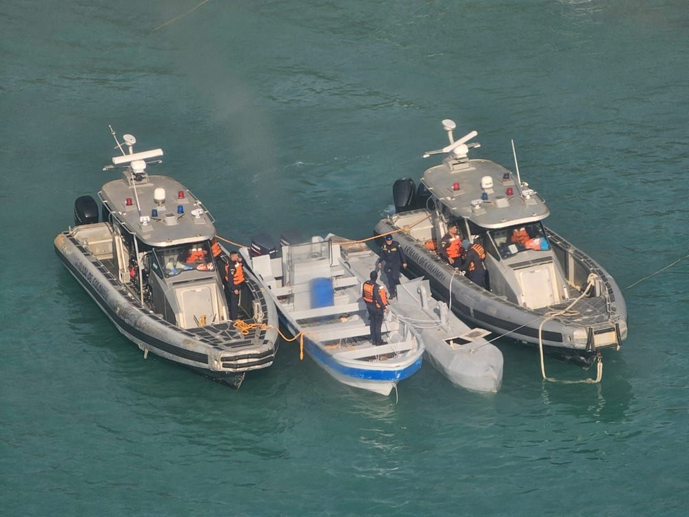 1,5 ton kokain taşıyabiliyor: Starlink antenli “narko denizaltı” yakalandı - 2