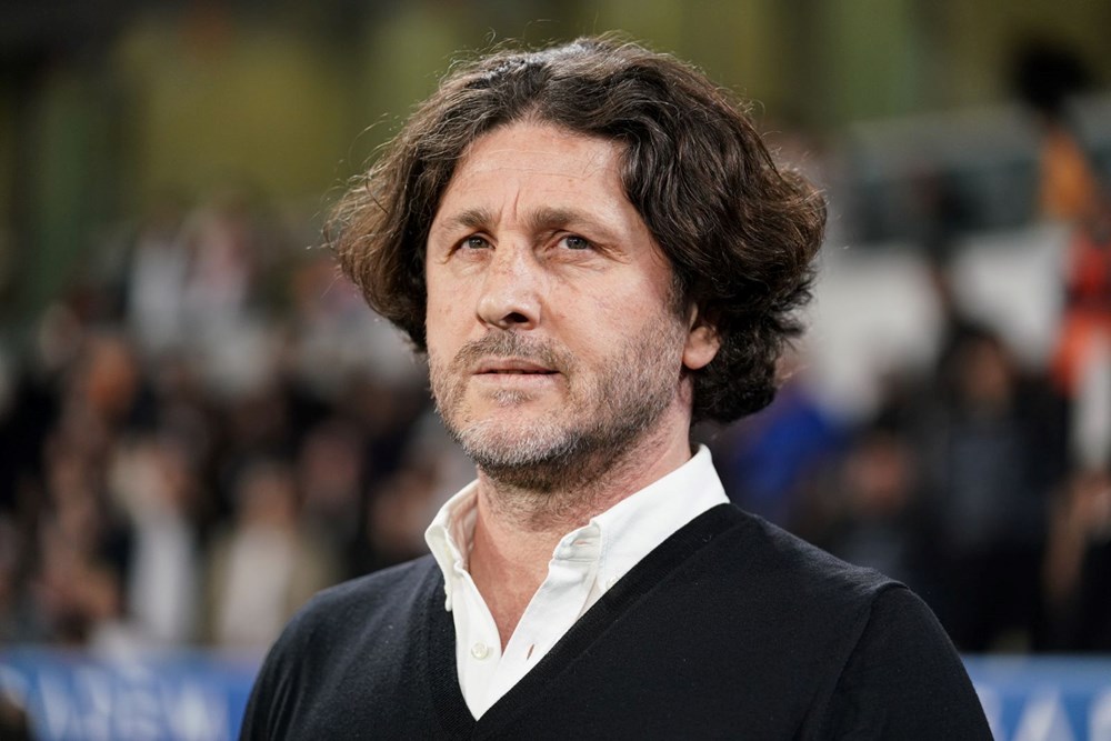 WtggDCe7 E 2RRb9tTeVlA