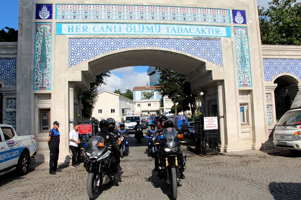 Cüneyt Arkın'ı binlerce kişi gözyaşlarıyla uğurladı - 29