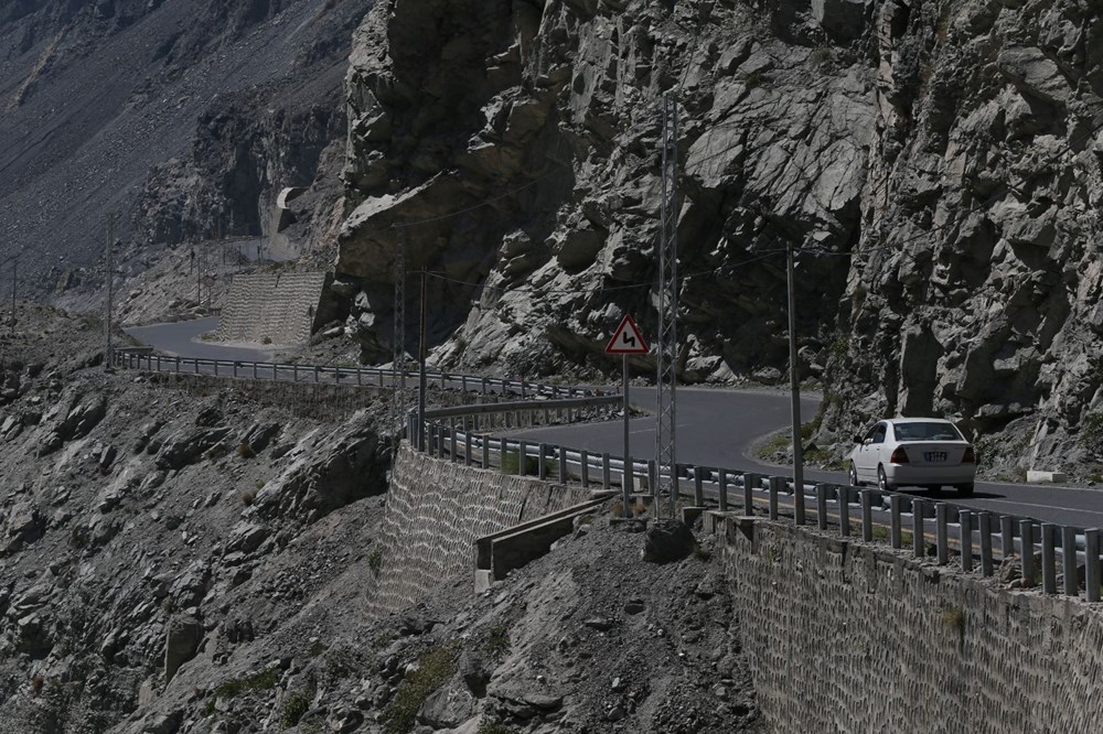 Dünyanın en tehlikeli yollarından Karakurum Geçidi: 1000'i aşkın kişiyi öldürdü - 14