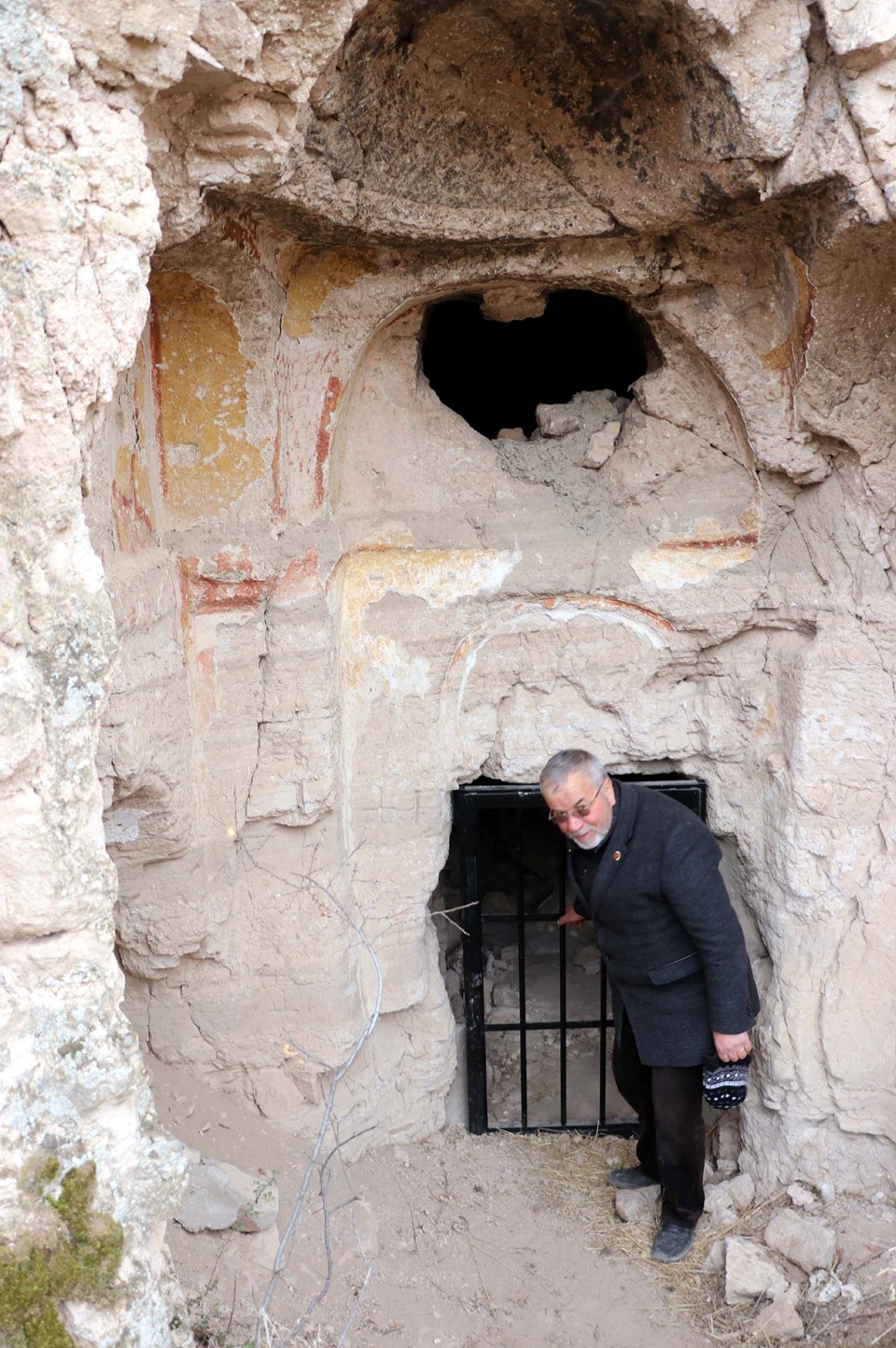 Kayseri'de tarihi kaya kilisenin kapısı çalındı - 2