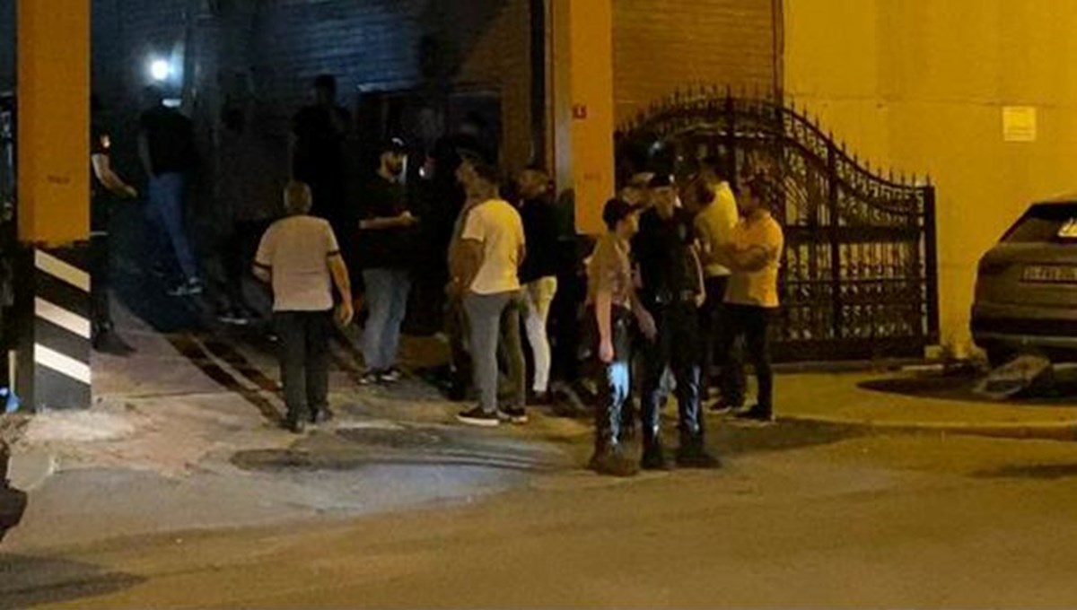 İstanbul'da miras kavgası dehşeti: 4 ölü İstanbul'da miras kavgası dehşeti: 4 ölü