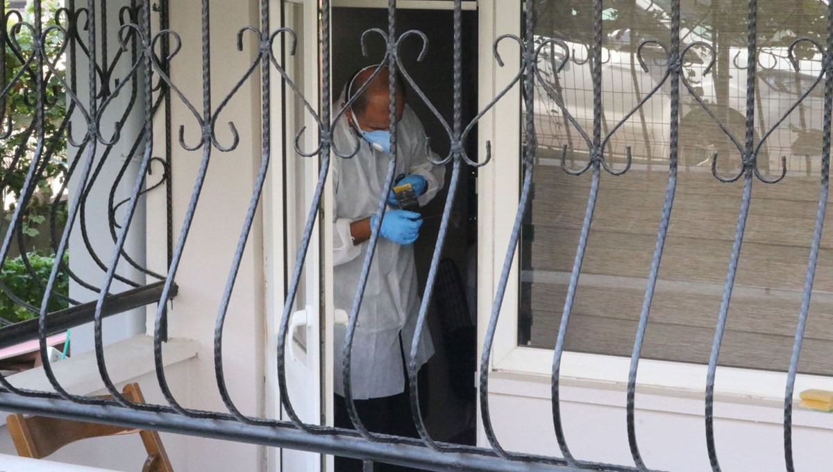 MHP Antalya il yönetim kurulu üyesi ölü bulundu MHP Antalya il yönetim kurulu üyesi ölü bulundu