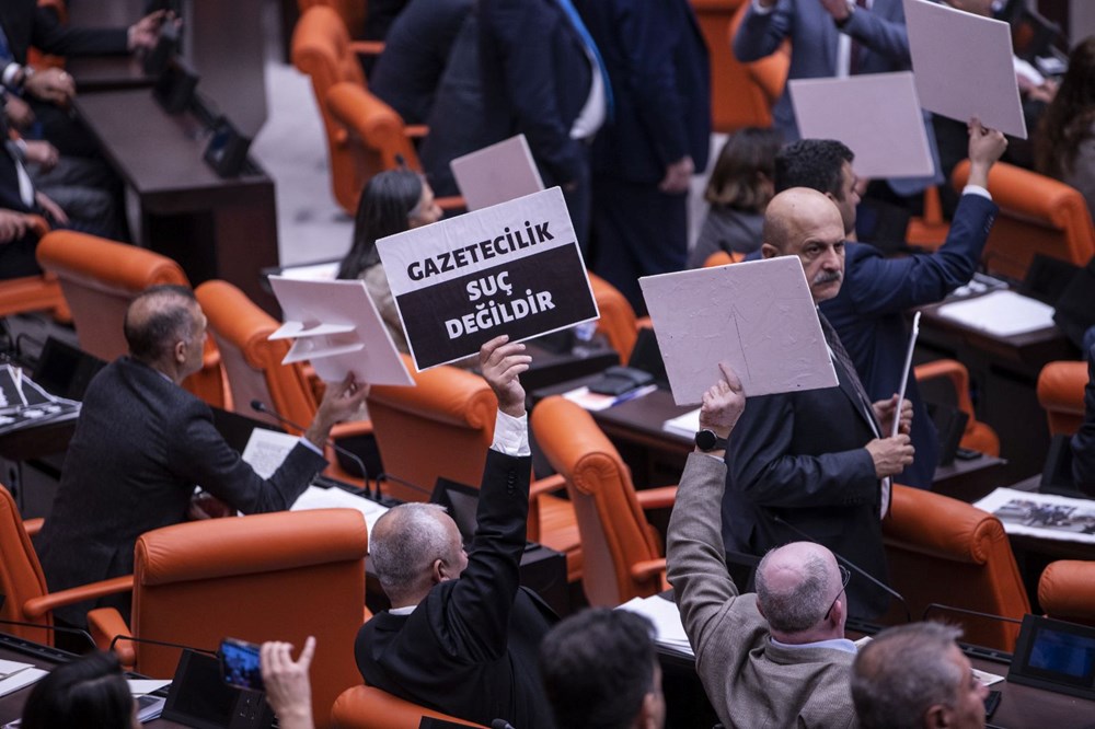 Meclis'te sosyal medya gerilimi - 8
