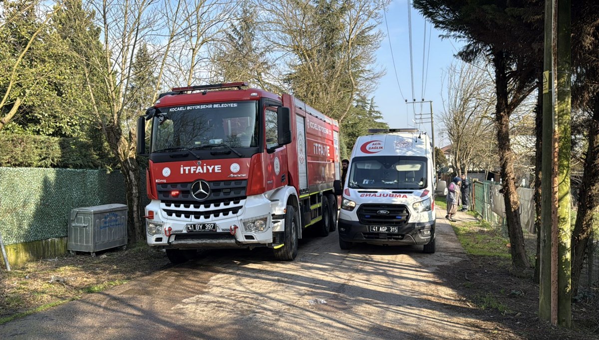 Kocaeli'de binada çıkan yangında 2 kişi dumandan etkilendi