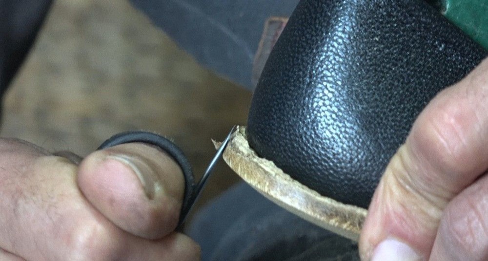 40 yıldır 4 metrekarelik dükkanda çalışıyor: Mesleği babasından öğrendi 75 X0I MsCyP0i V6VrQfwyeA