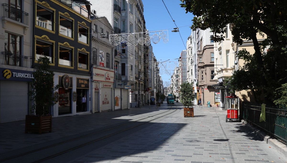 Bilim Kurulu üyesi İlhan, vakalar düşmezse alınacak yeni tedbirleri açıkladı Bilim Kurulu üyesi İlhan, vakalar düşmezse alınacak yeni tedbirleri açıkladı