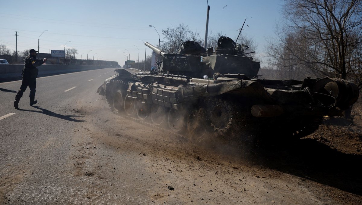 Rus askeri 10 bin dolar karşılığında tankını Ukrayna ordusuna teslim etti