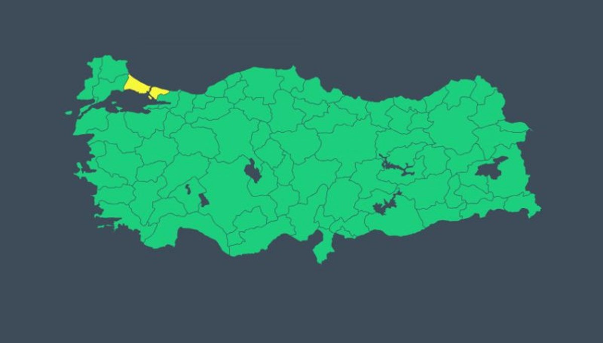 İstanbul'da kar yağışı etkisini artırıyor: Meteoroloji'den yeni uyarı