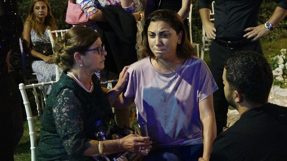 Antalya'da kır düğününde'ağaç' devrildi: 1 ölü - 5