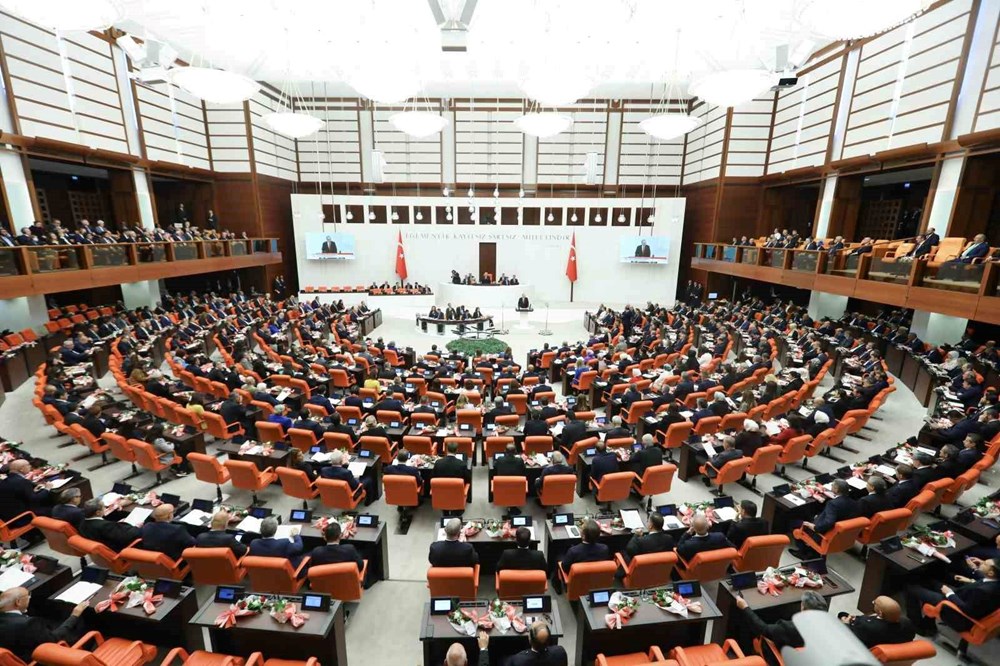 Yeni yargı paketi maddeleri 2025: 10. Yargı Paketi yasalaştı mı, ne zaman yürürlüğe girecek? Yeni yargı paketinde infaz düzenlemesi var mı? - 2