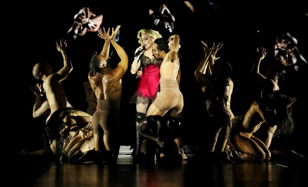 Turneye başlayan Madonna hayranlarını hayal kırıklığına uğrattı - 6