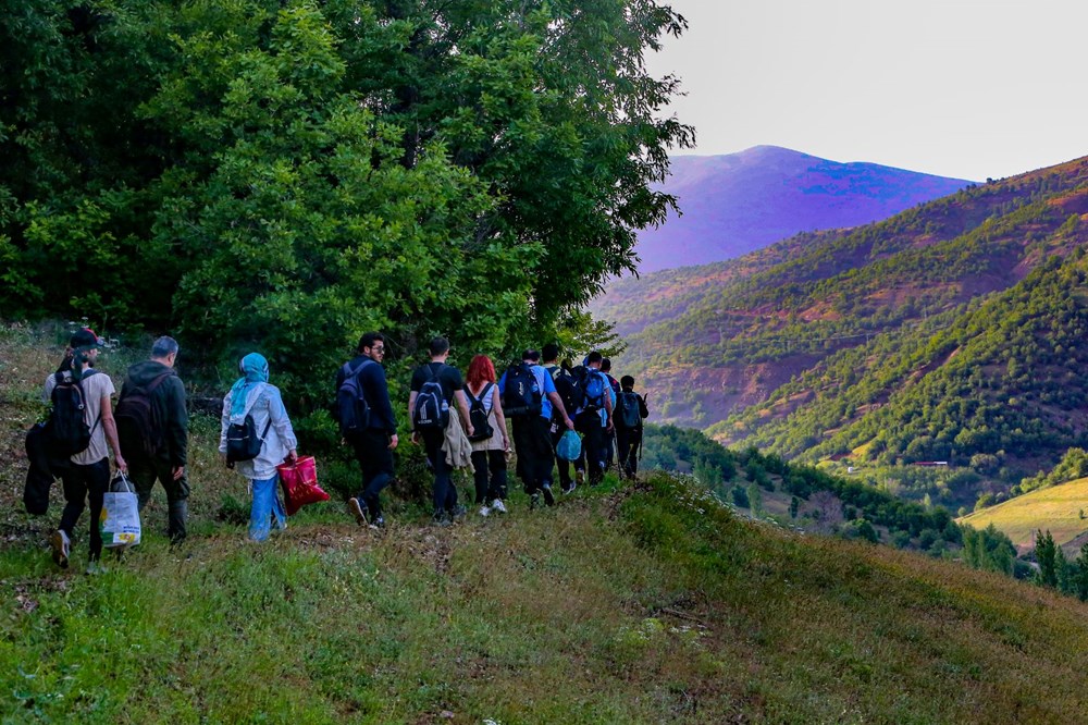 Bitlis'teki tarihi taş evler doğaseverlerin ilgi odağı - 7