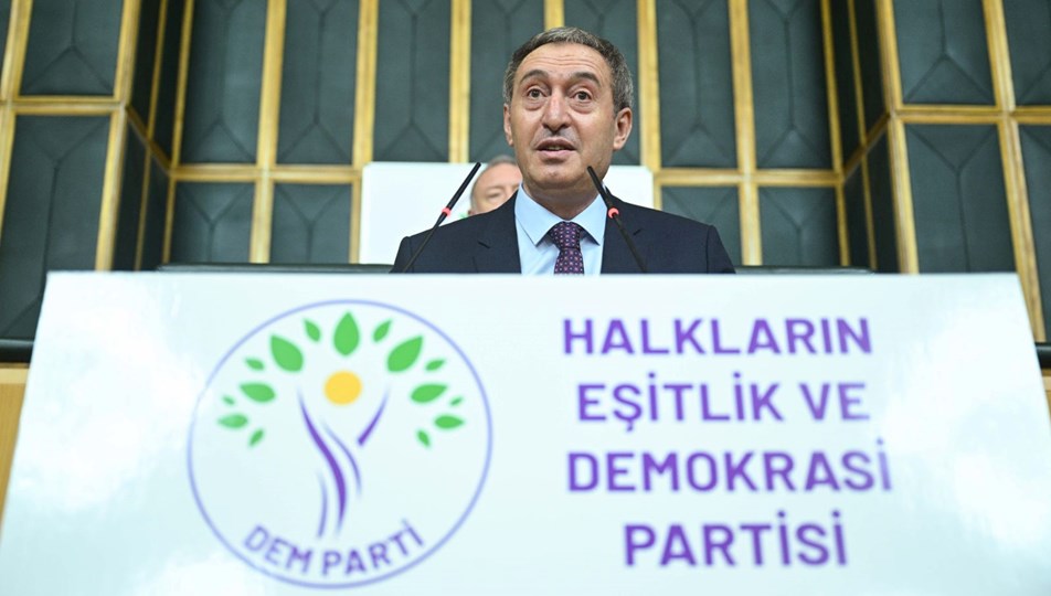 DEM Parti heyeti CHP'yi ziyaret etti