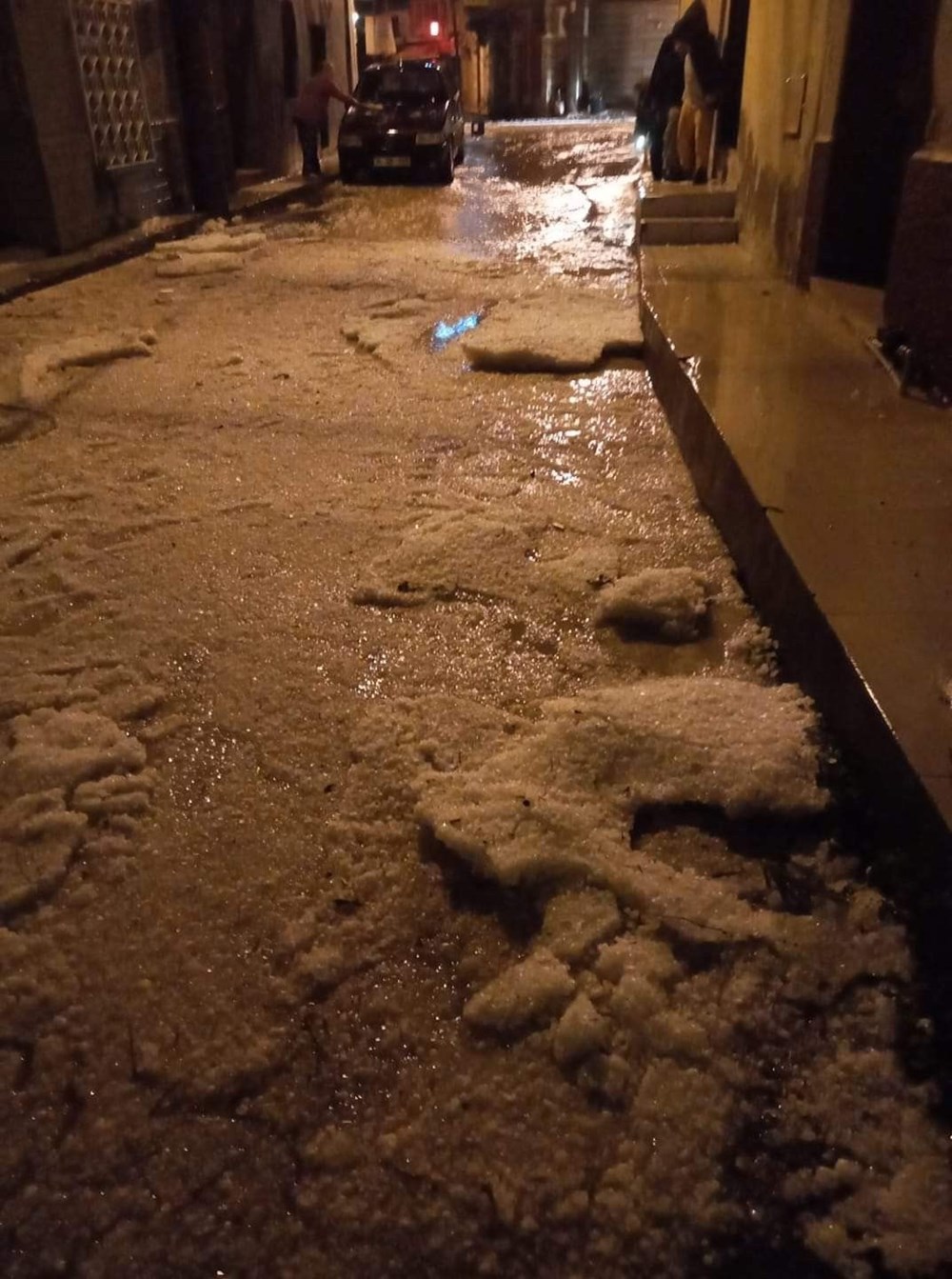 İzmir'de dolu etkili oldu - 11