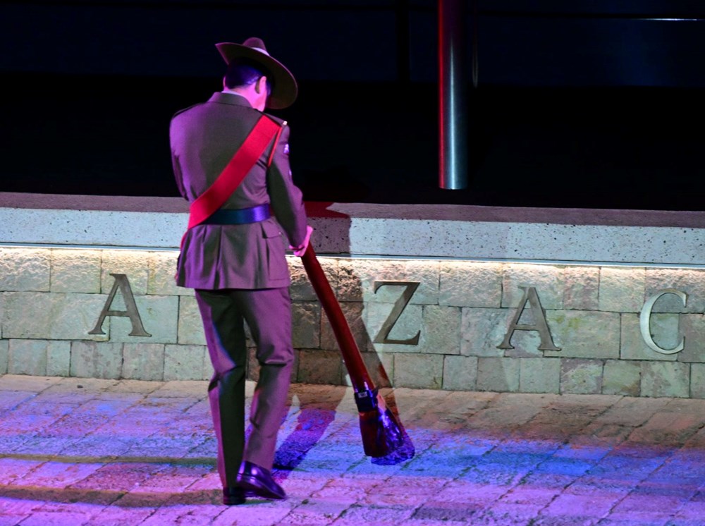 Anzak Koyu'nda "Şafak Ayini" yapıldı - 4