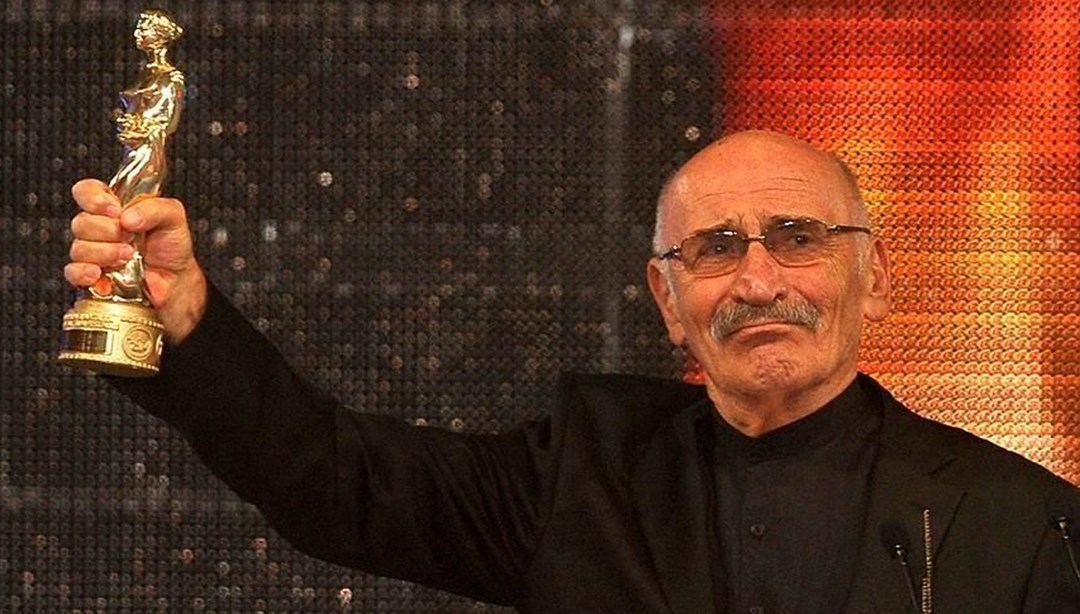 Oyuncu Tuncel Kurtiz'in vefatının üzerinden 11 yıl geçti