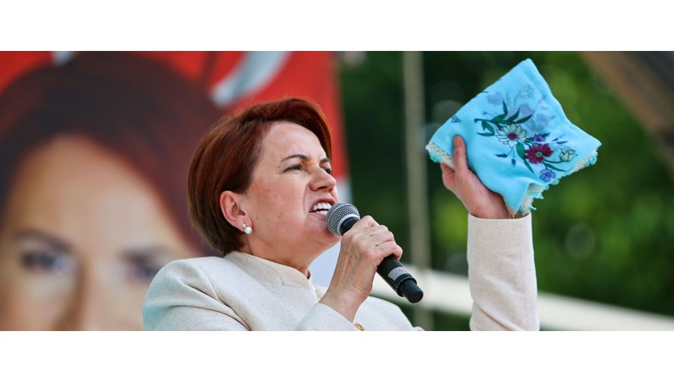 Meral Akşener YÖK�ü kapatacağım NTV