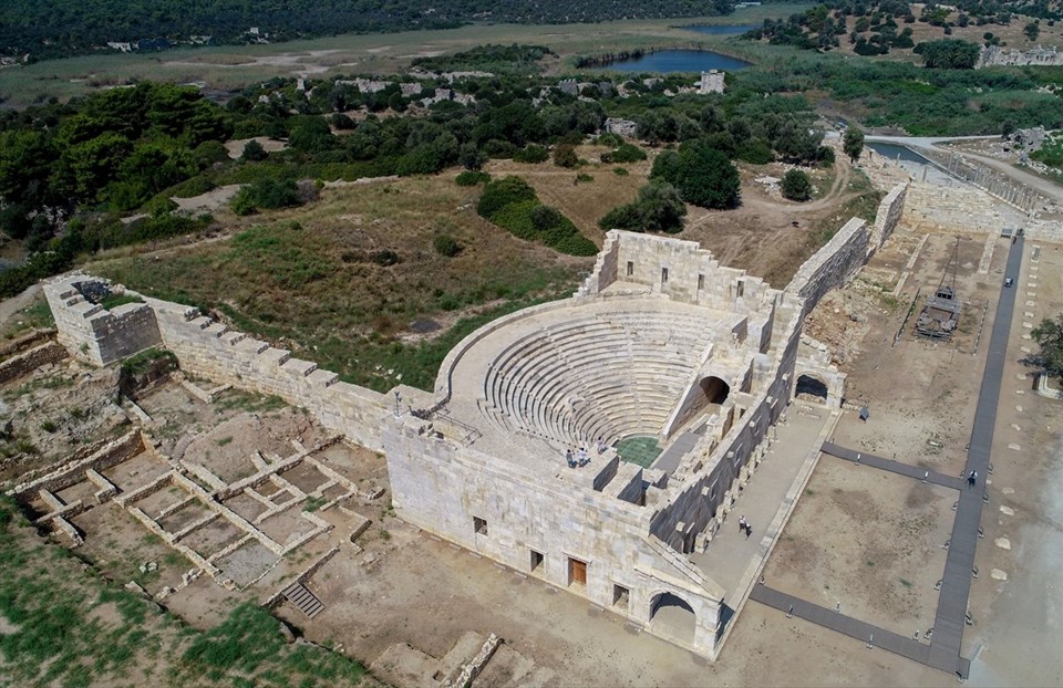 Patara Antik Kenti eski ihtişamına kavuşuyor - 3