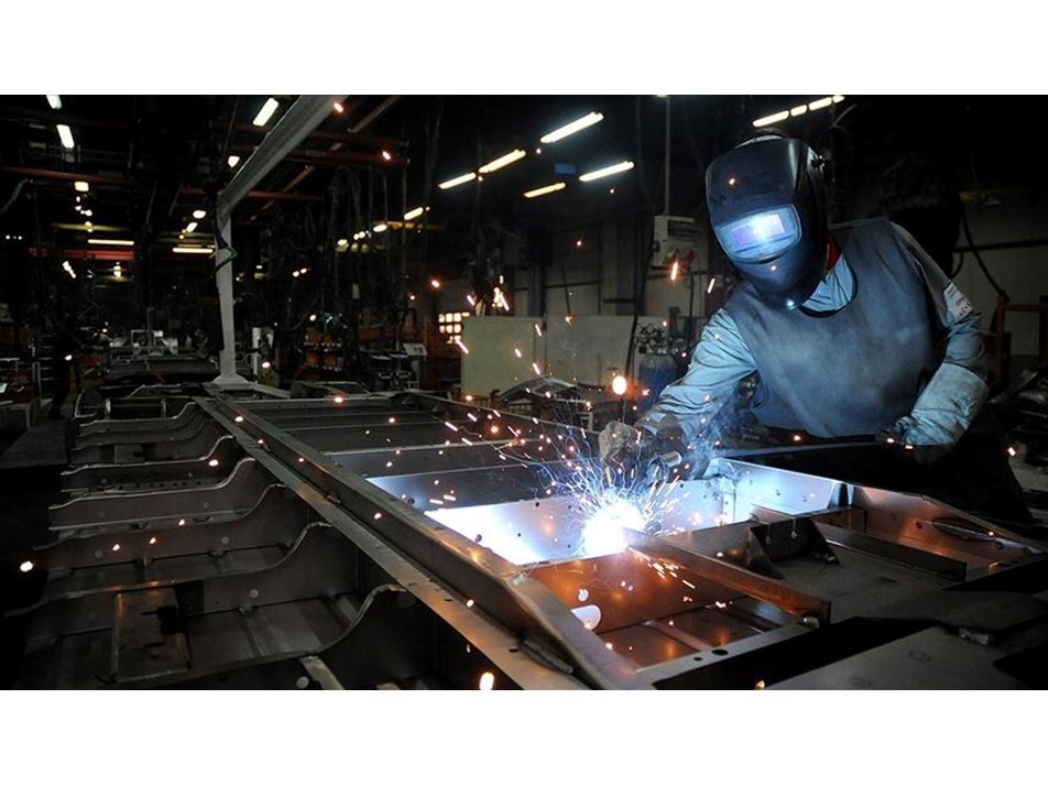 Sanayide yıllık büyüme sürüyor