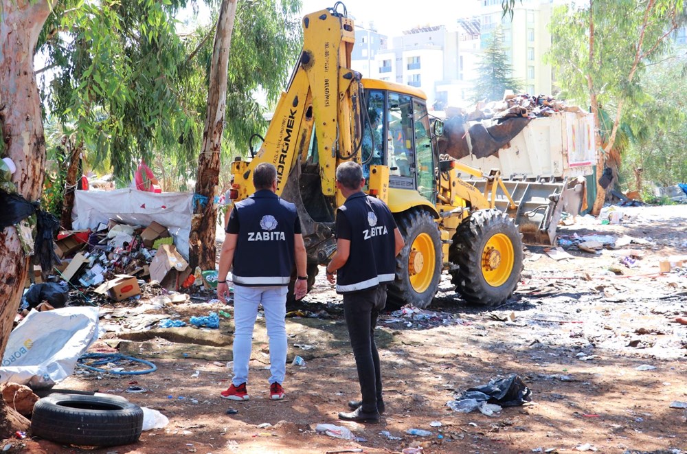 Antalya'da polis ve zabıtadan geri dönüşüm depolarına baskın - 7