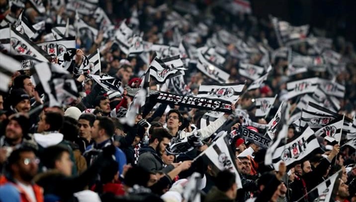 Beşiktaş taraftarı Rams Park’a 30 otobüs geldi