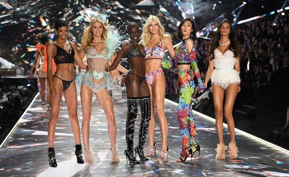 Victoria's Secret'ın karanlık yüzünü konu alan belgesel çekiliyor - 4